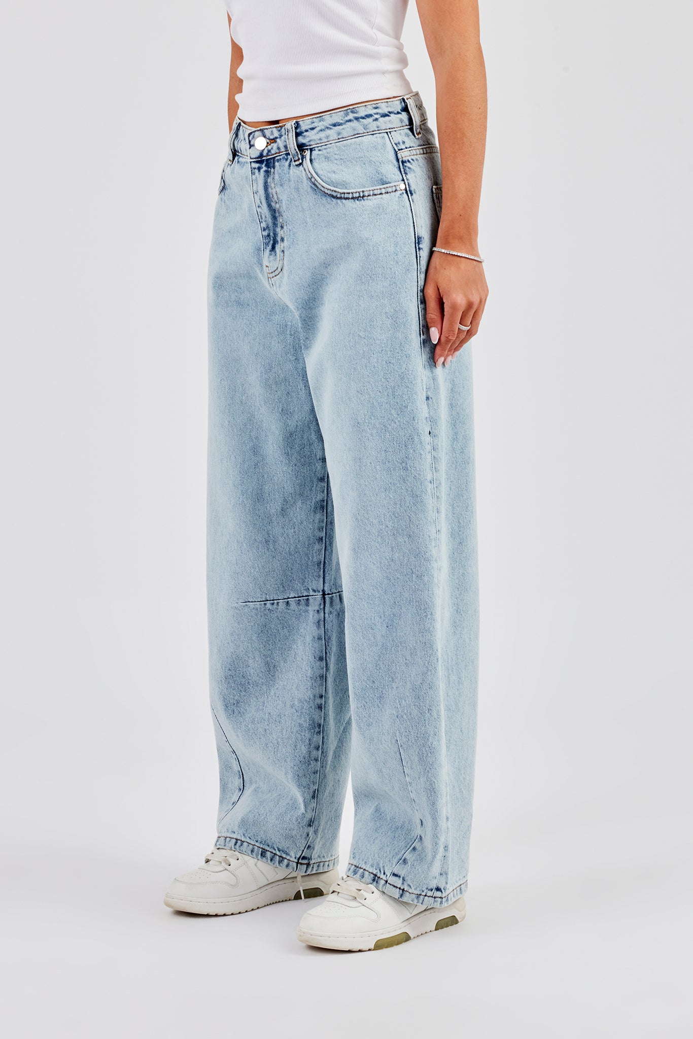 Baggy Balloon Fit Jeans - Light Blue